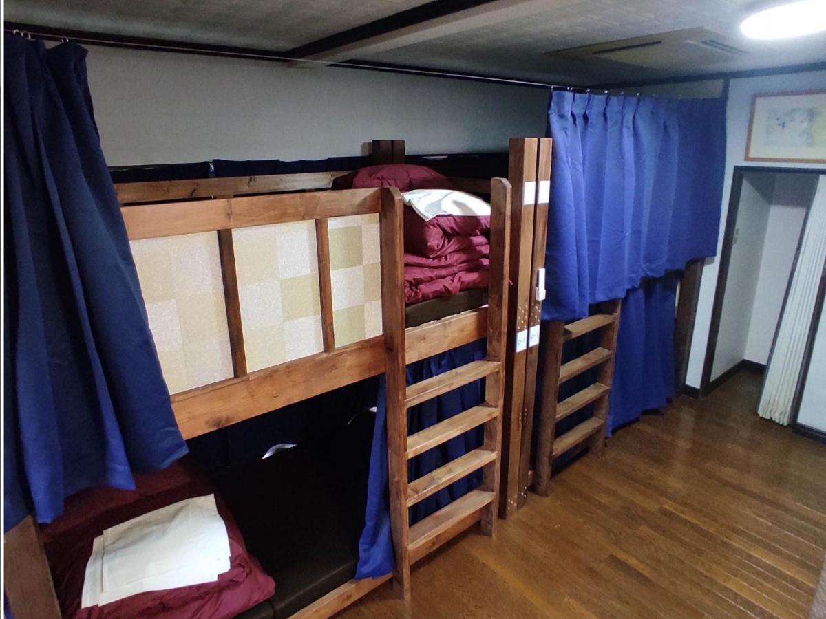Guesthouse Kincha 駅東口 Utsunomiya Eksteriør bilde