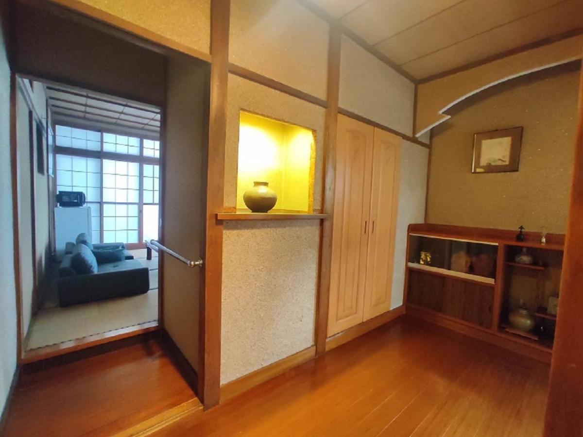 Guesthouse Kincha 駅東口 Utsunomiya Eksteriør bilde