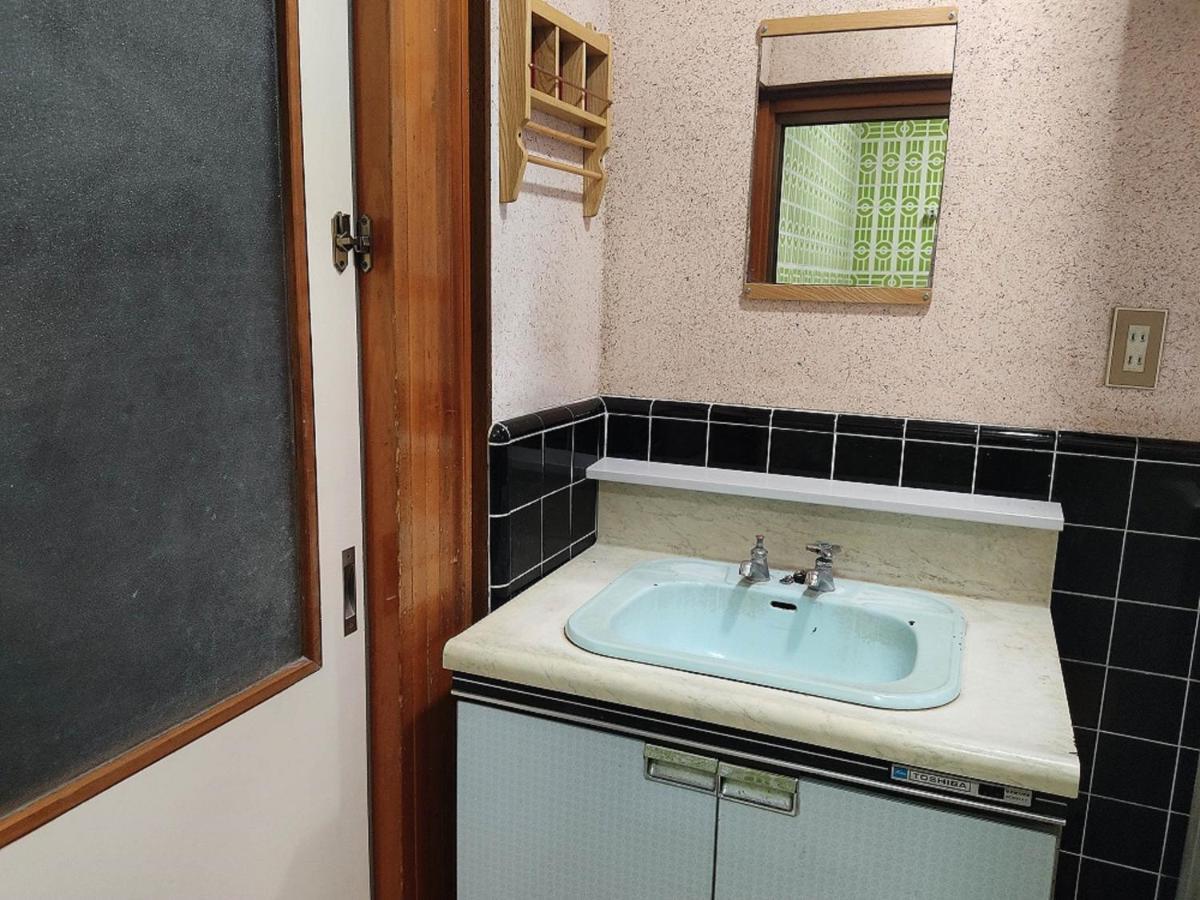 Guesthouse Kincha 駅東口 Utsunomiya Eksteriør bilde